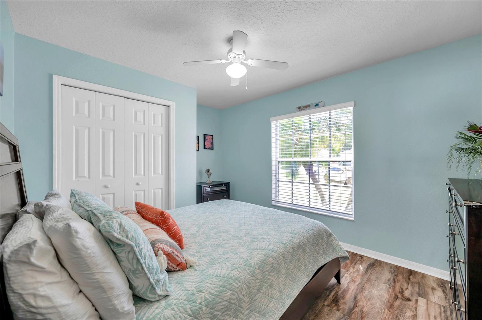 Listing photo id 41 for 8504 Tidal Bay Lane