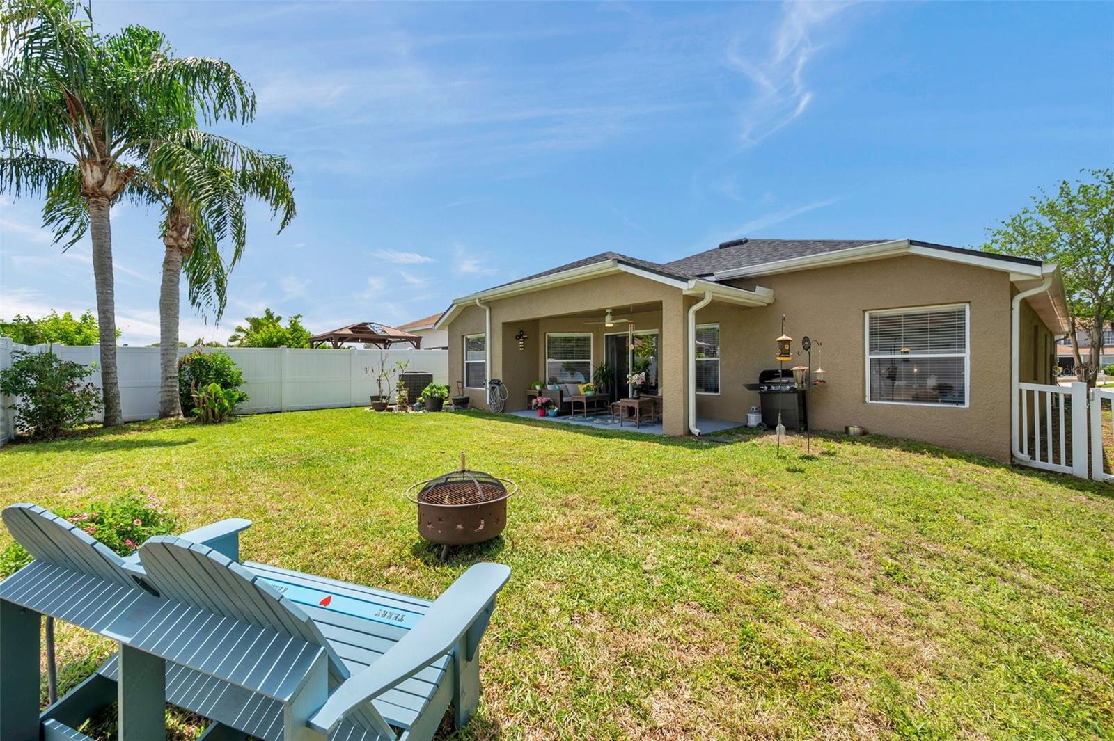 Listing photo id 50 for 8504 Tidal Bay Lane
