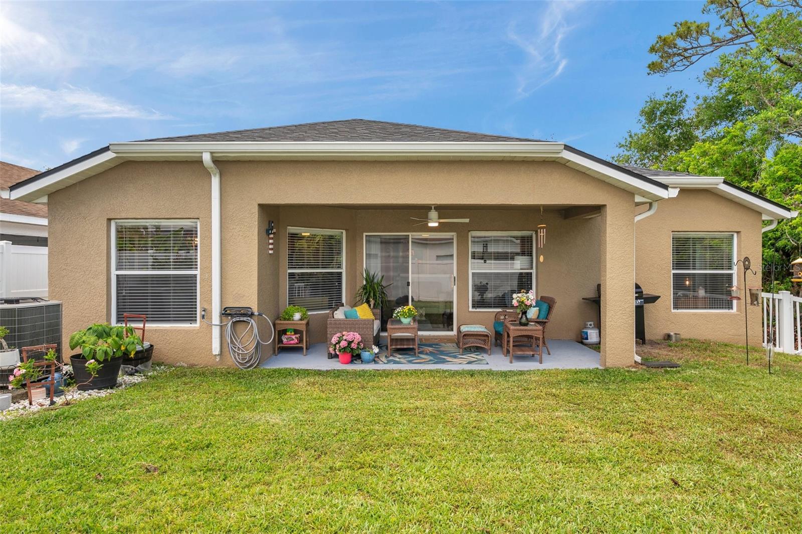 Listing photo id 51 for 8504 Tidal Bay Lane