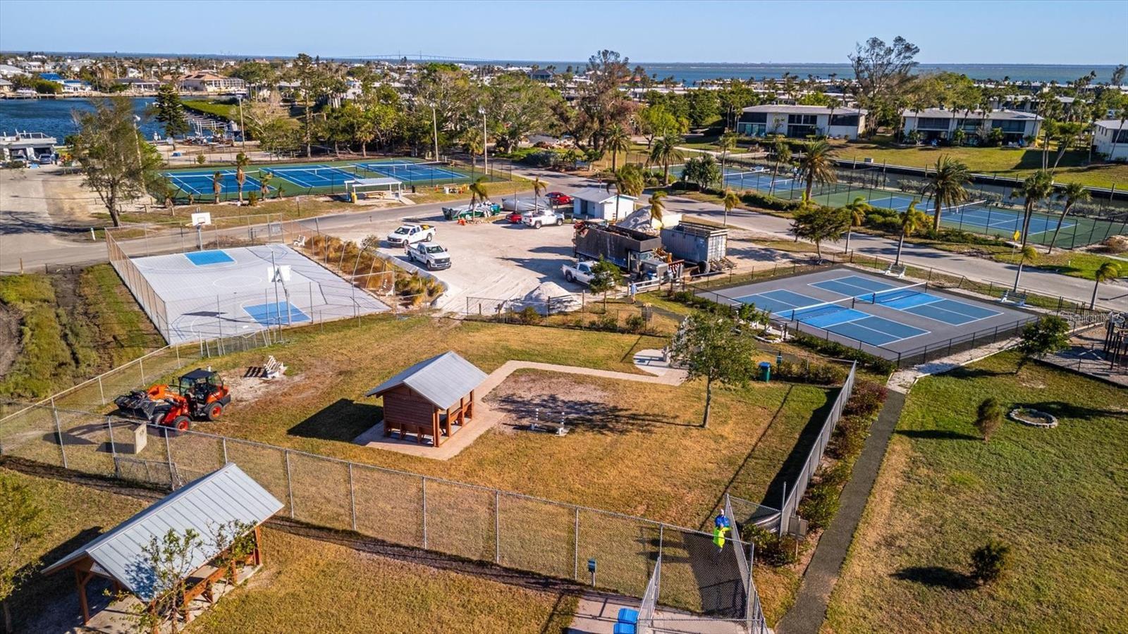 Image 13 of 14 For 28 Seaside Court