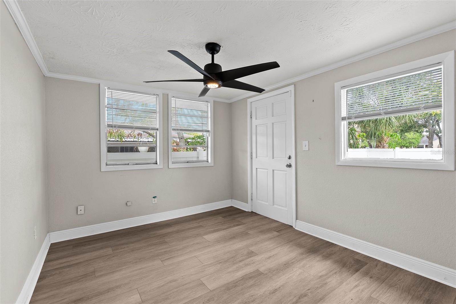 Image 13 of 27 For 2404 Corrine Street