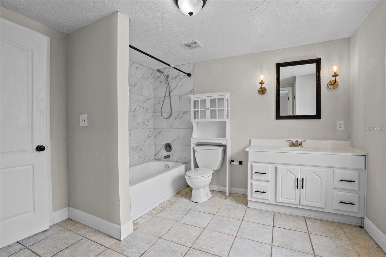 Image 15 of 27 For 2404 Corrine Street