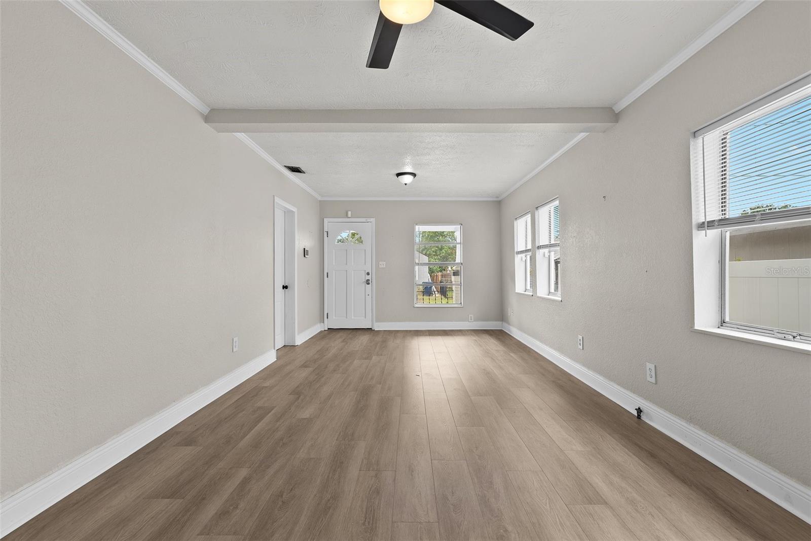 Image 7 of 27 For 2404 Corrine Street