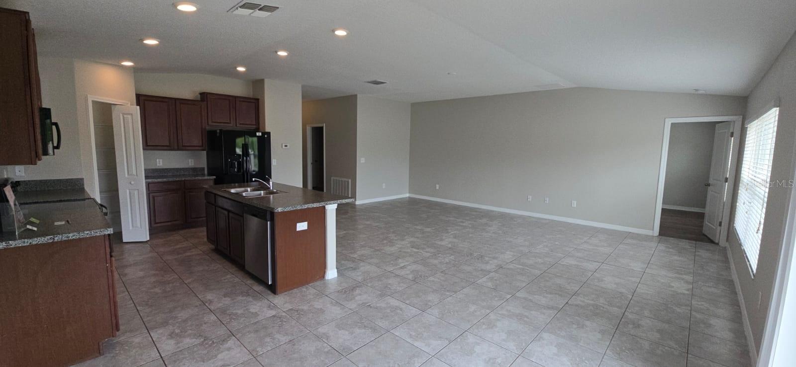 Image 22 of 27 For 2216 4th Street Sw