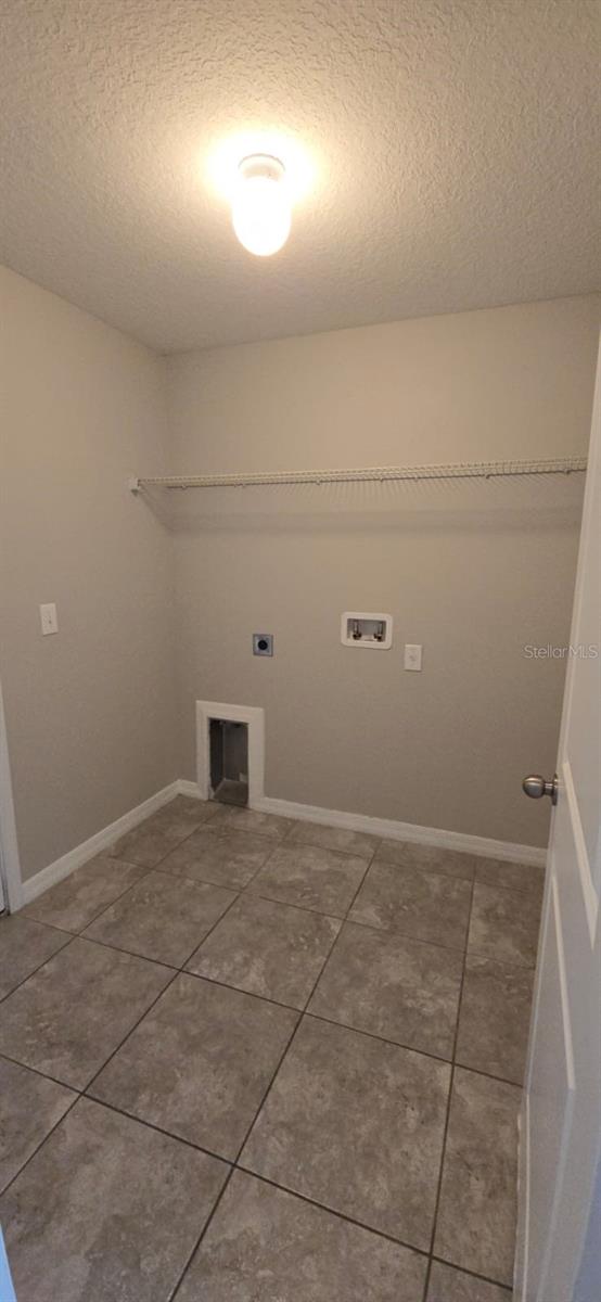 Image 5 of 27 For 2216 4th Street Sw