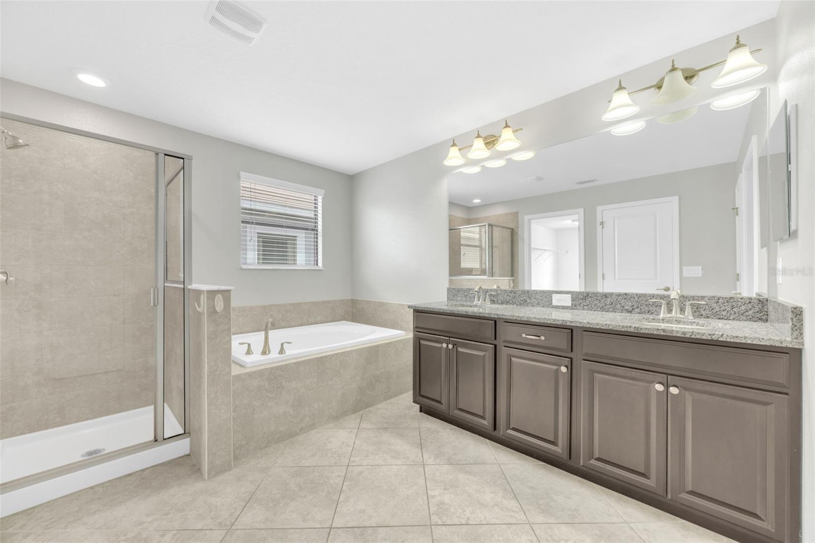 Image 29 of 60 For 1028 Oliveto Verdi Court