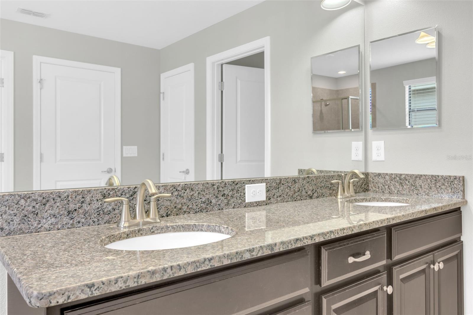 Image 33 of 60 For 1028 Oliveto Verdi Court