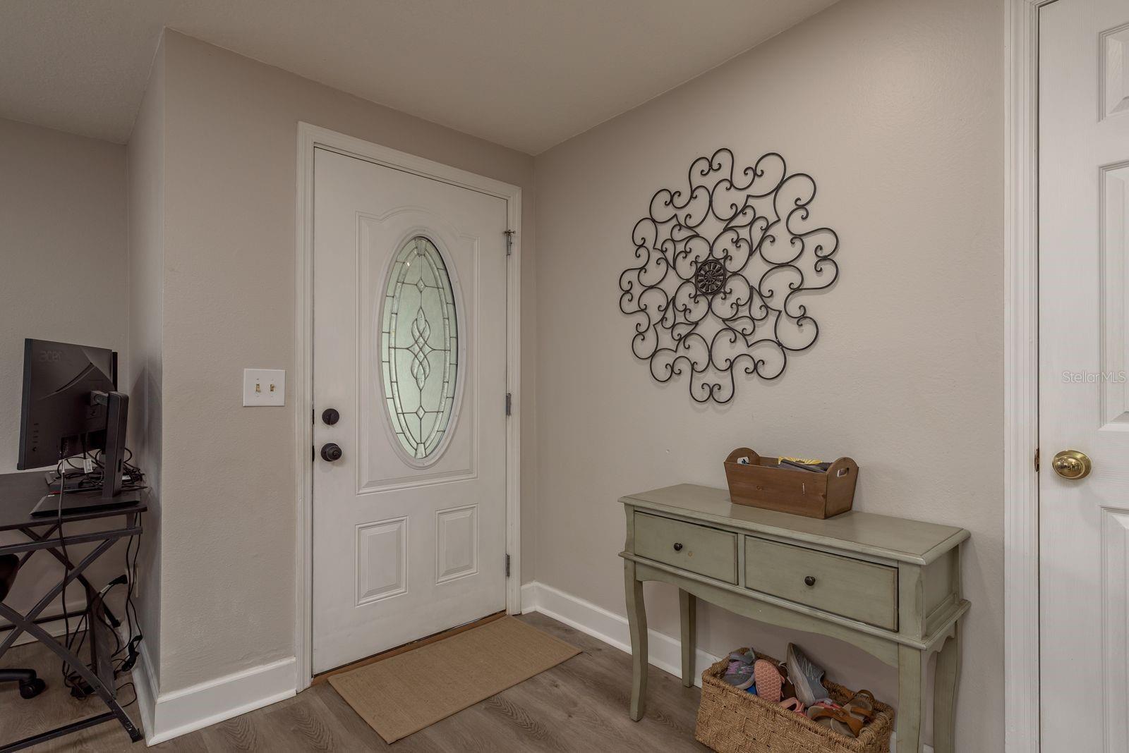 Image 11 of 38 For 11991 104th Avenue