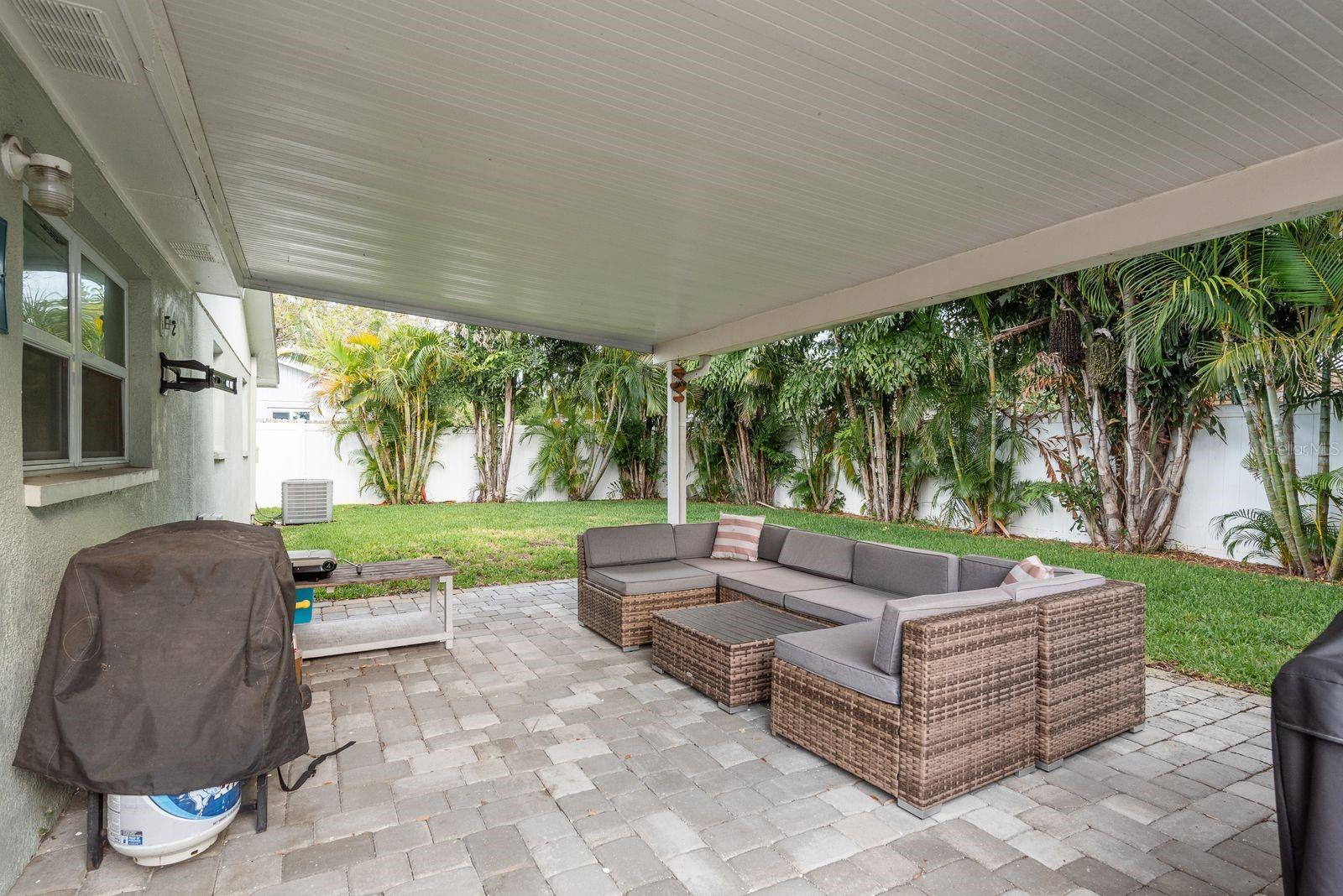 Image 30 of 38 For 11991 104th Avenue