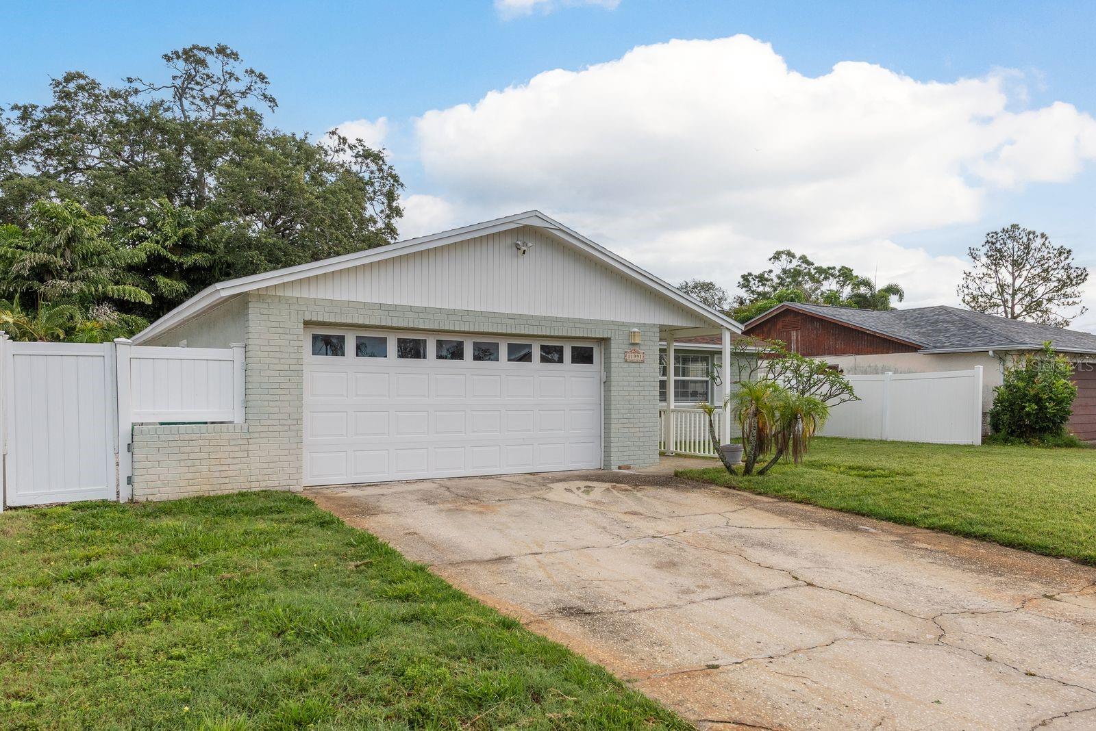 Image 8 of 38 For 11991 104th Avenue