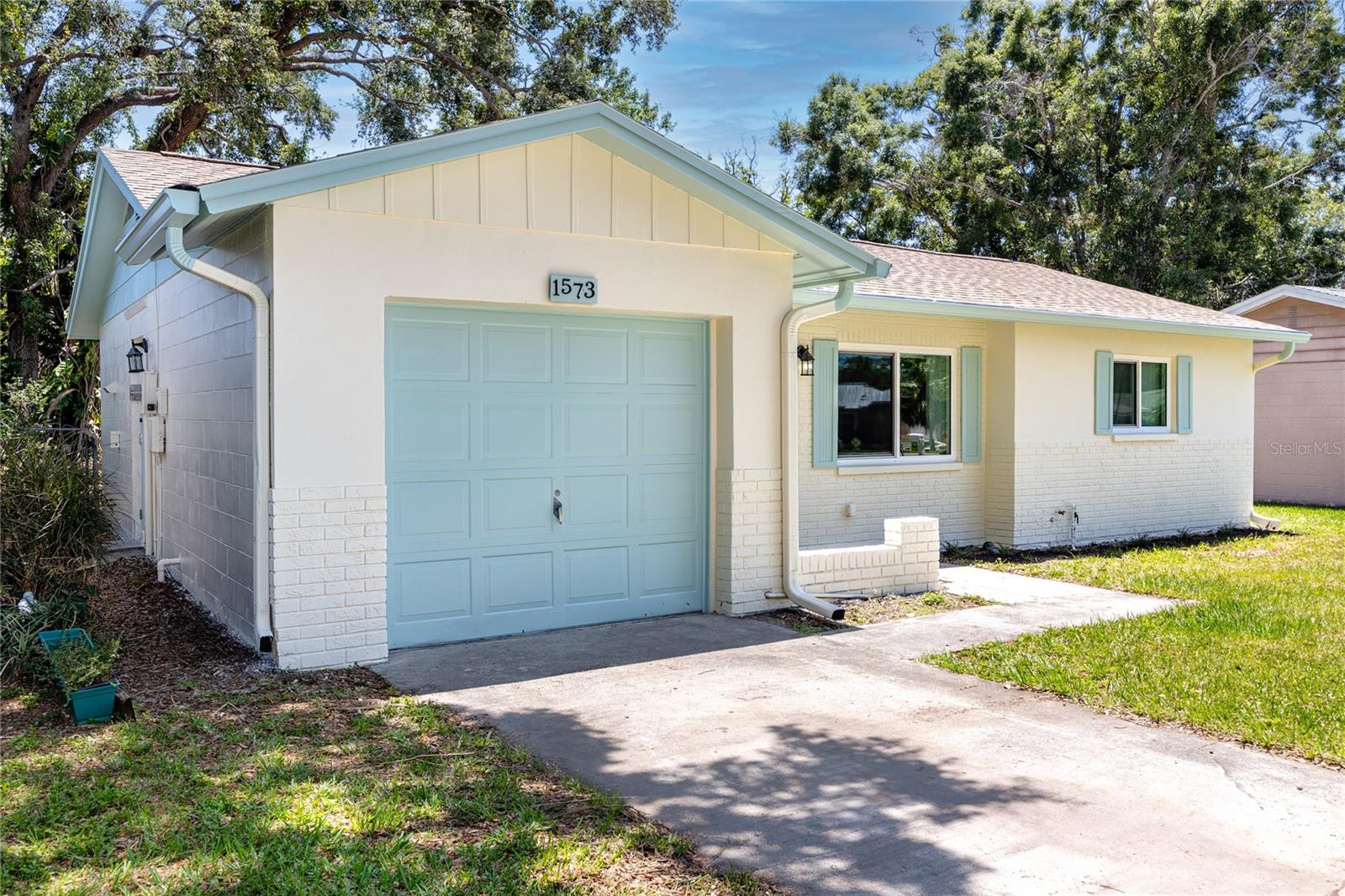 Image 4 of 62 For 1573 Cumberland Lane