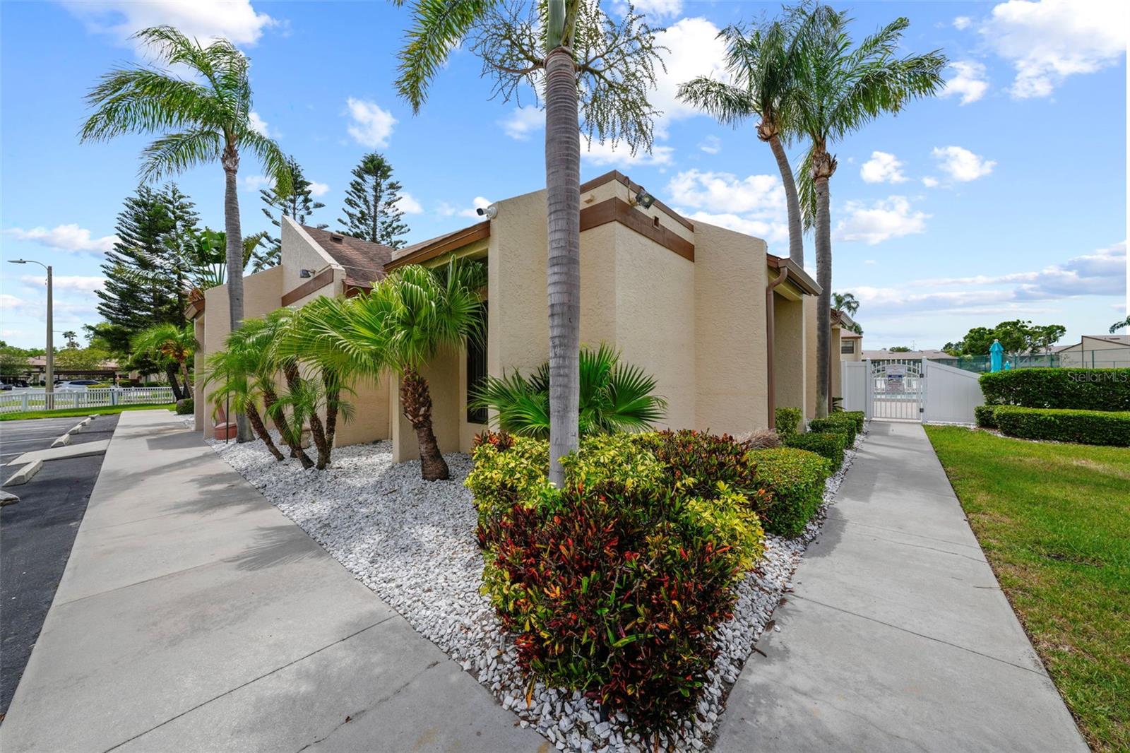 Image 49 of 96 For 9209 Seminole Boulevard 156