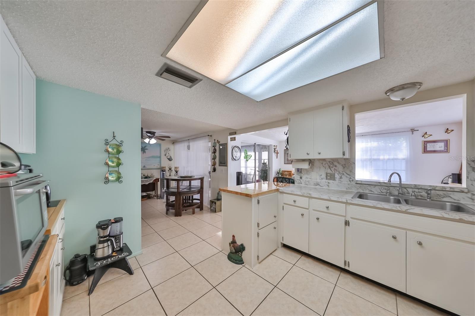 Image 15 of 40 For 8702 Congress Street