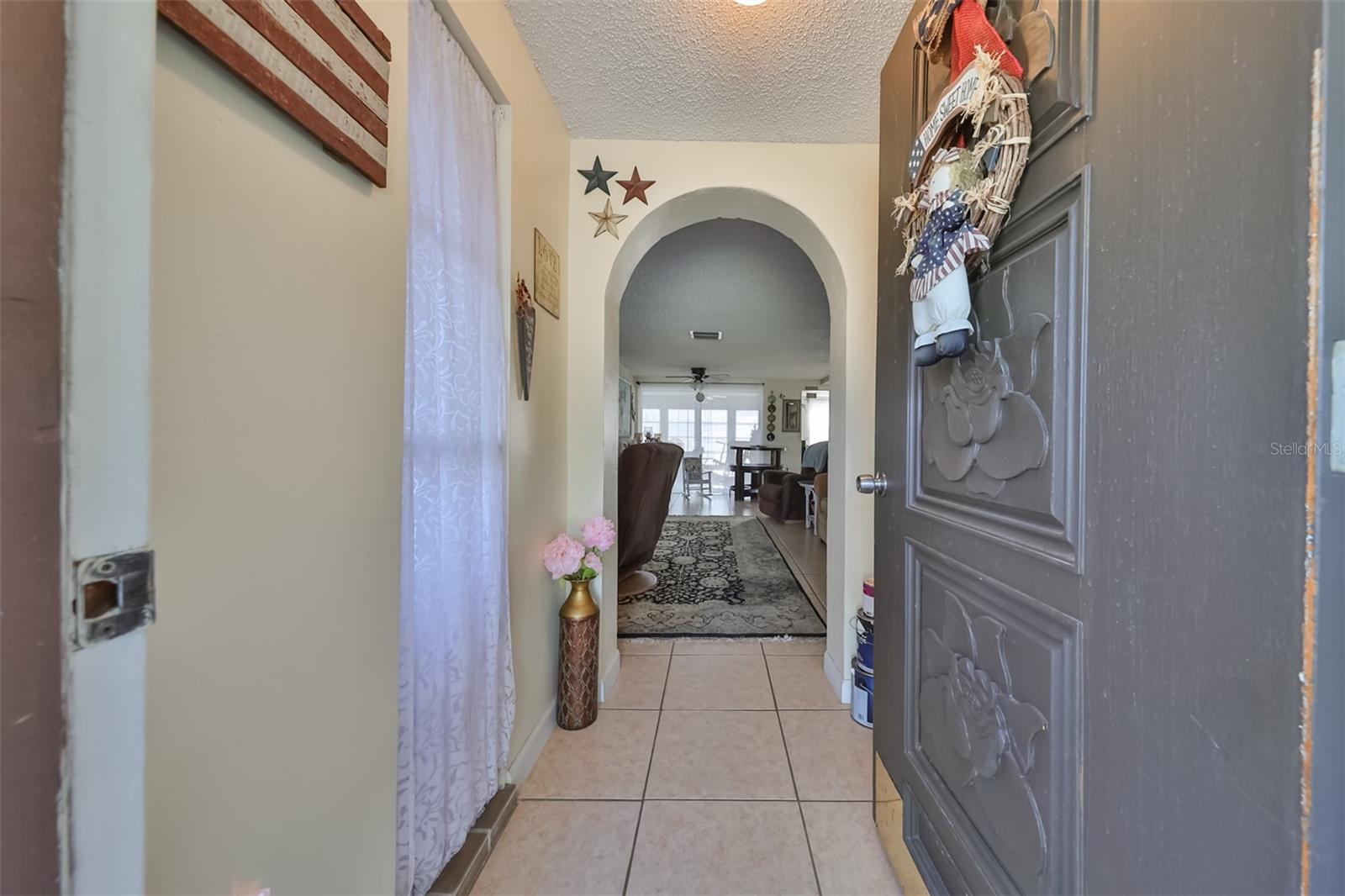 Image 3 of 40 For 8702 Congress Street