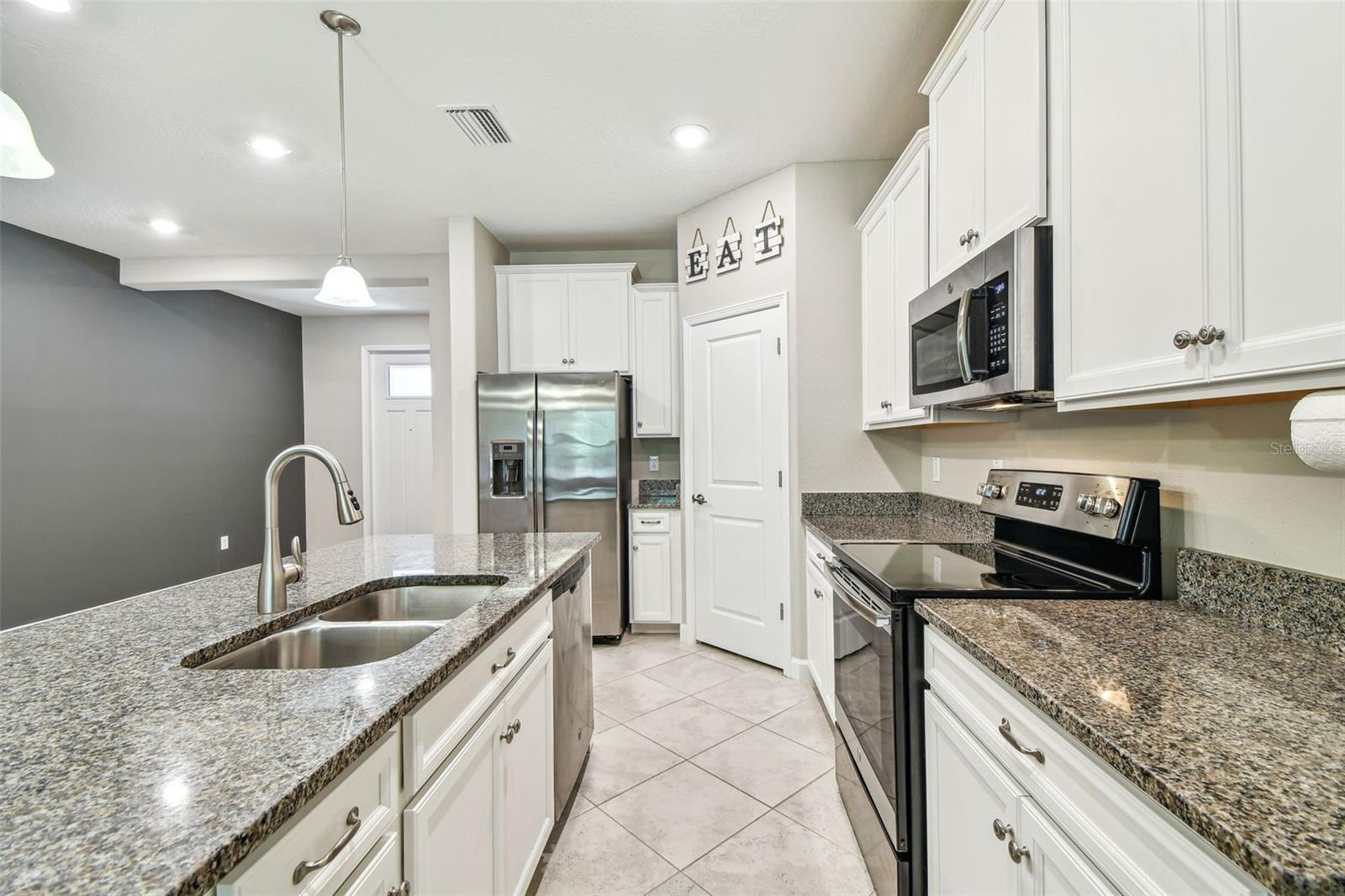Image 9 of 67 For 6745 Citrus Creek Lane