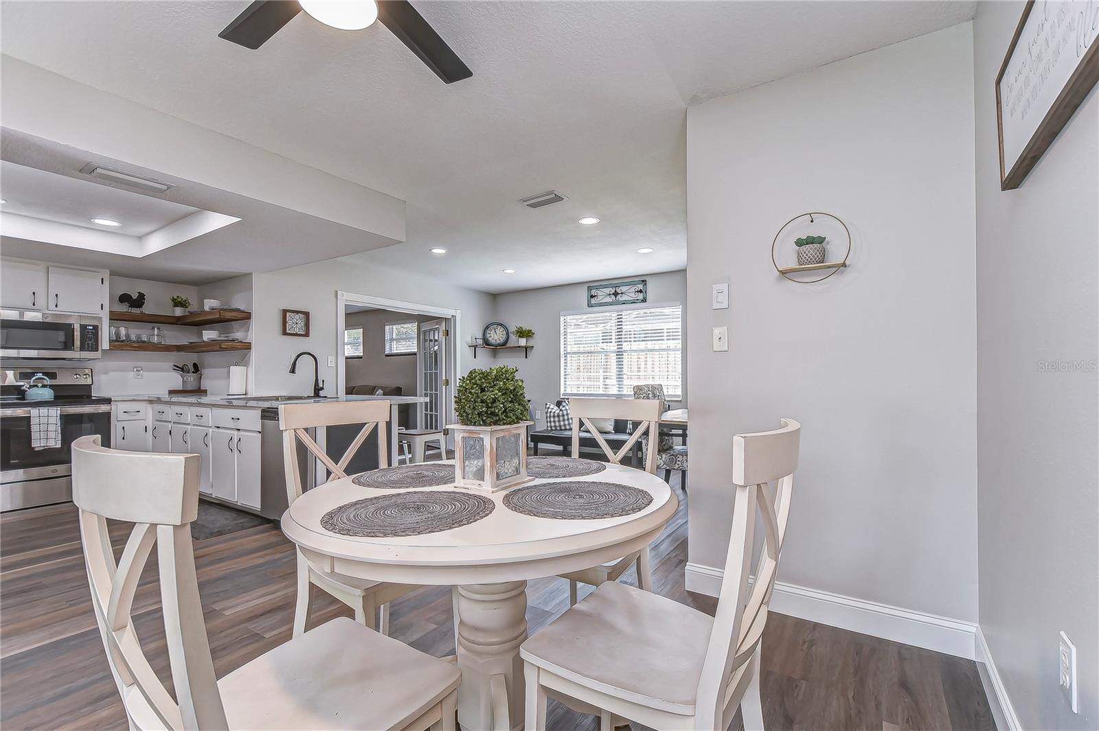 Image 14 of 40 For 11520 Bear Paw Lane