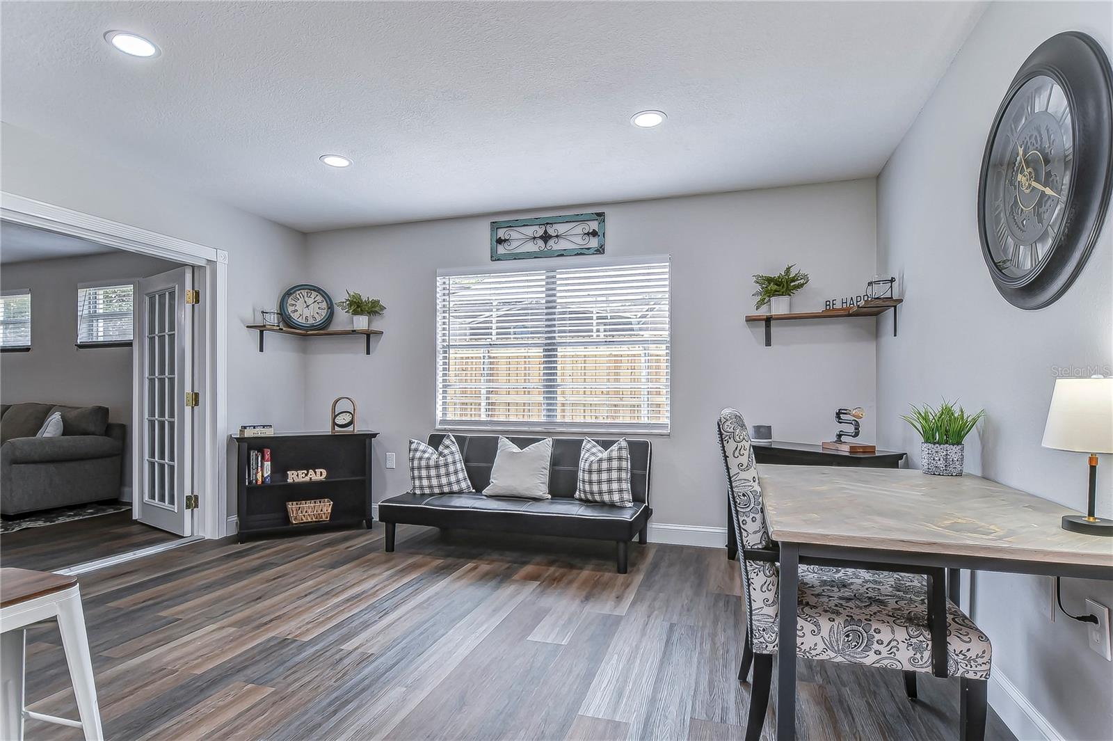 Image 22 of 40 For 11520 Bear Paw Lane