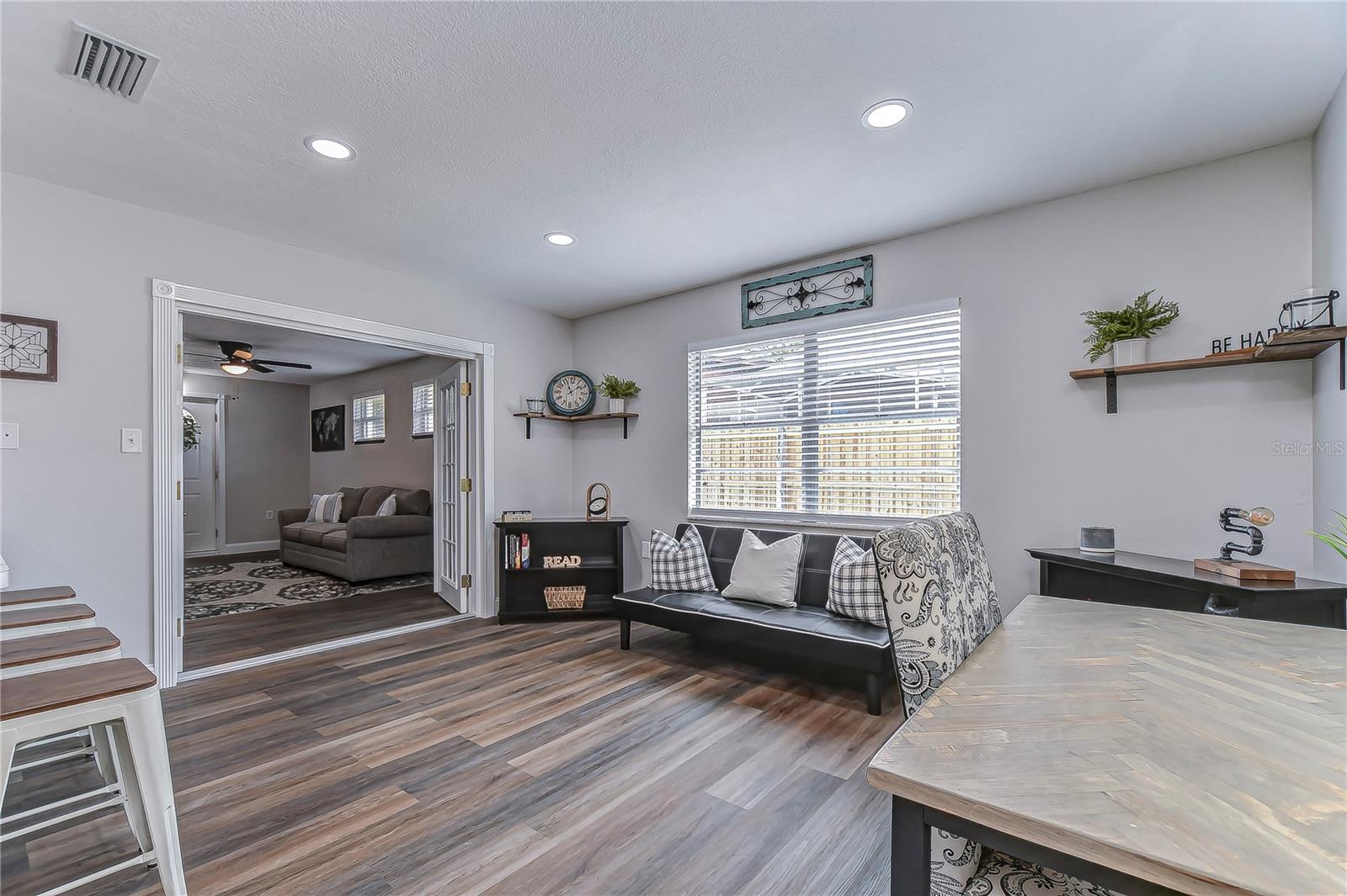 Image 23 of 40 For 11520 Bear Paw Lane