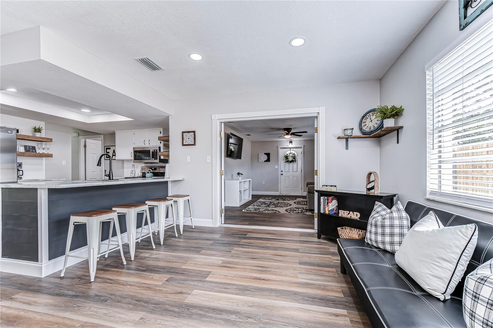 Image 24 of 40 For 11520 Bear Paw Lane