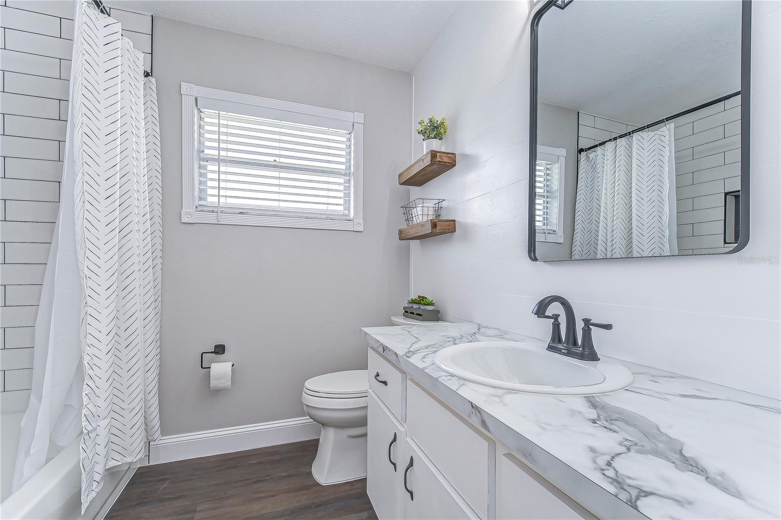 Image 34 of 40 For 11520 Bear Paw Lane