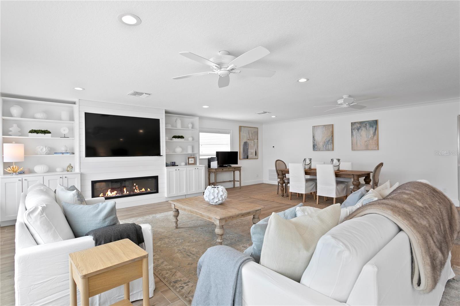 Image 28 of 52 For 7060 Shore Drive S