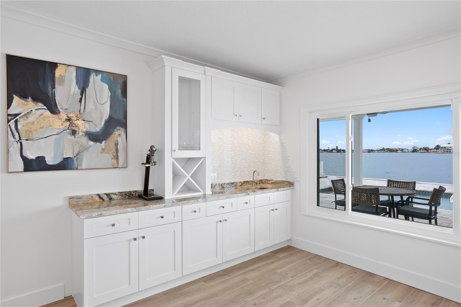 Image 34 of 52 For 7060 Shore Drive S