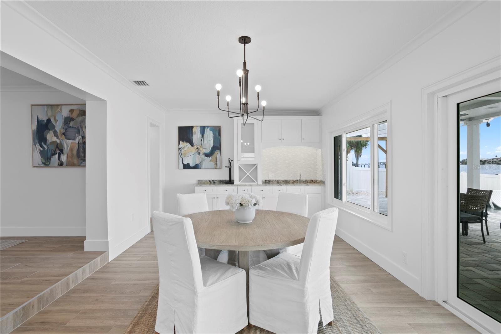 Image 35 of 52 For 7060 Shore Drive S