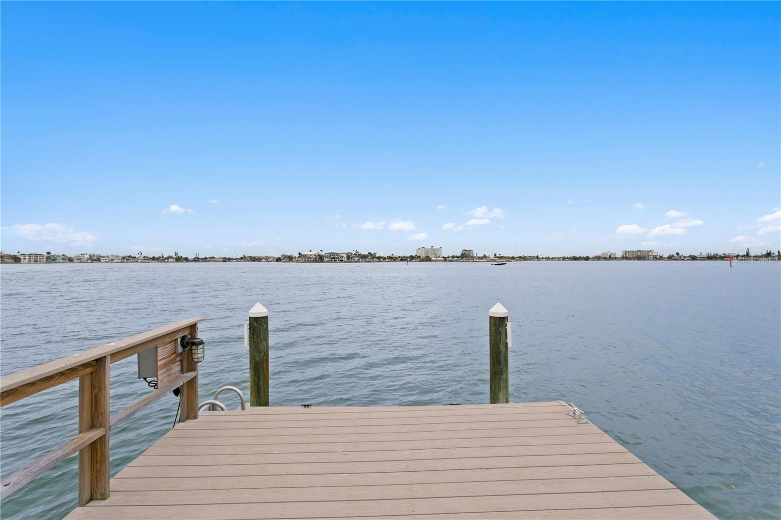 Image 51 of 52 For 7060 Shore Drive S