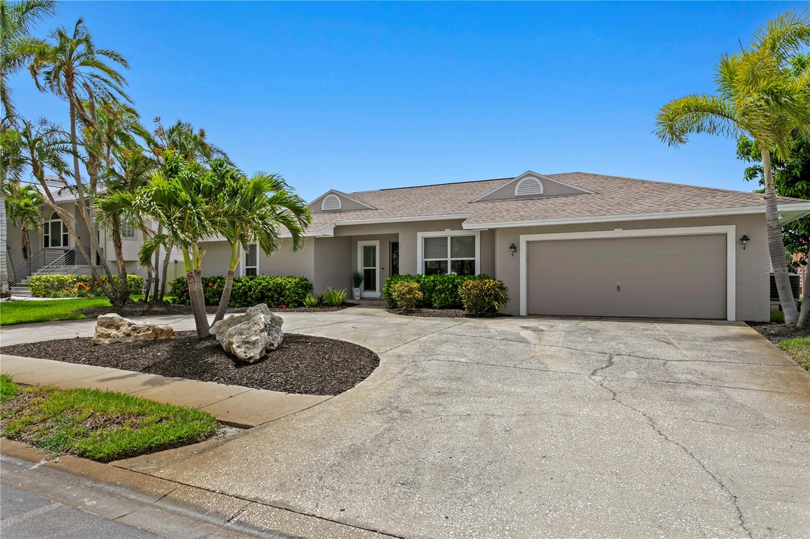 Details for 2773 Seabreeze Drive S, GULFPORT, FL 33707