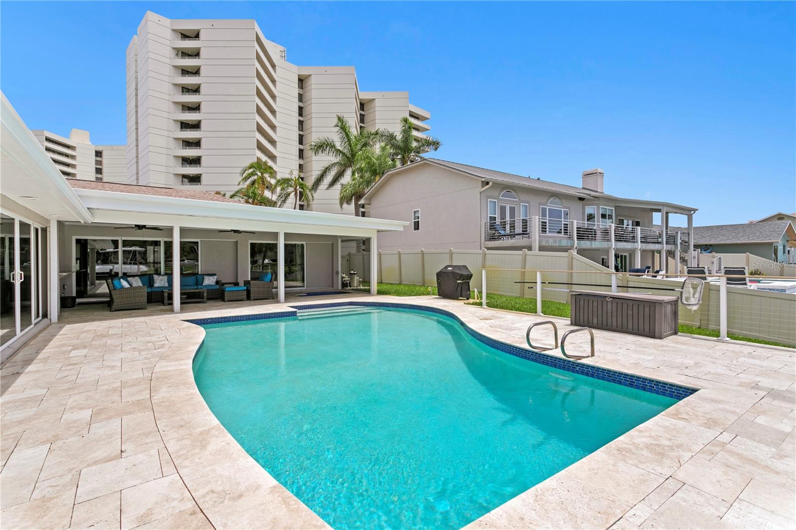 Image 27 of 83 For 2773 Seabreeze Drive S