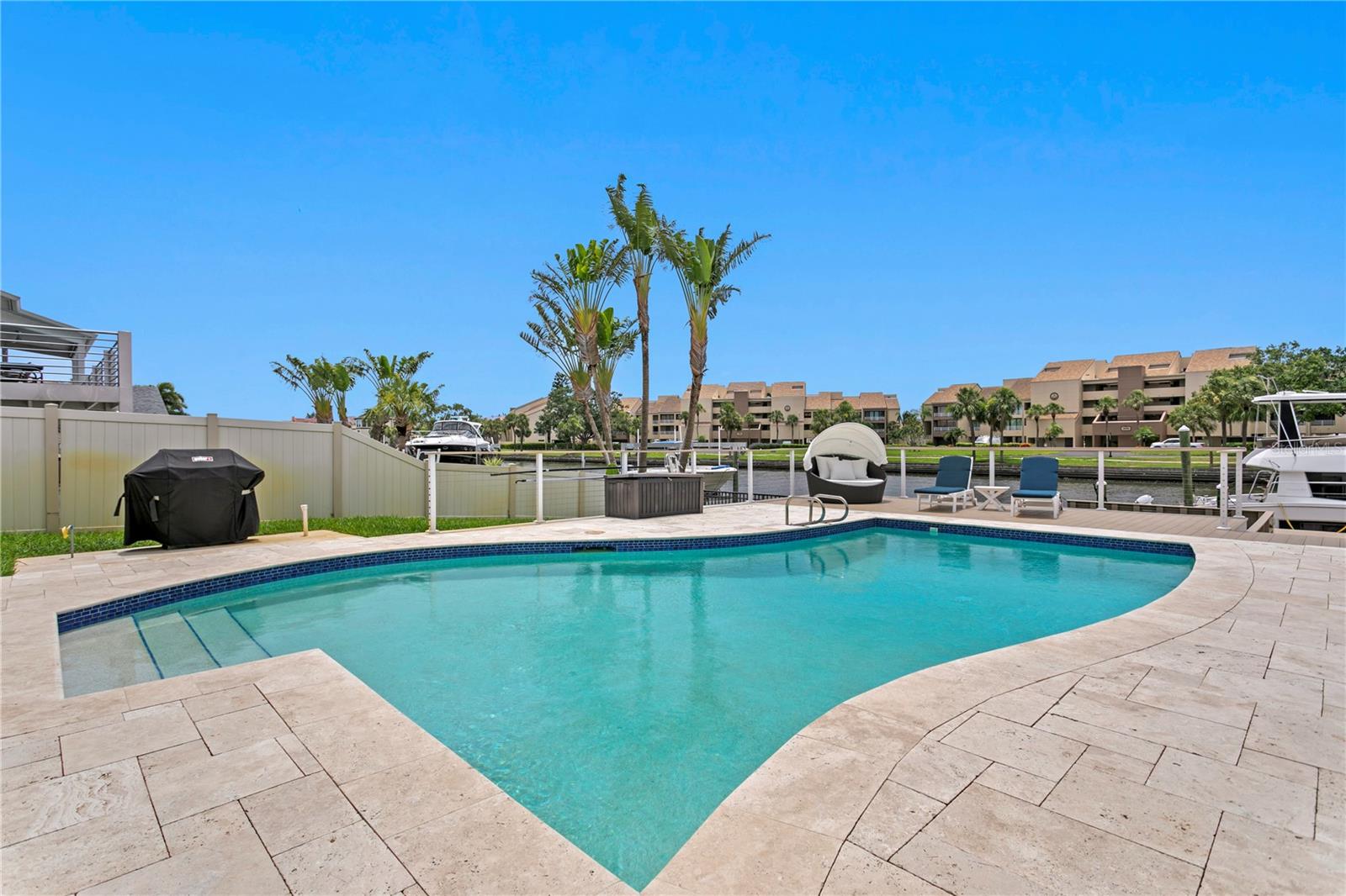 Image 40 of 83 For 2773 Seabreeze Drive S