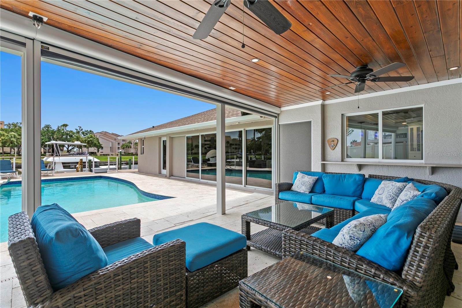 Image 46 of 83 For 2773 Seabreeze Drive S