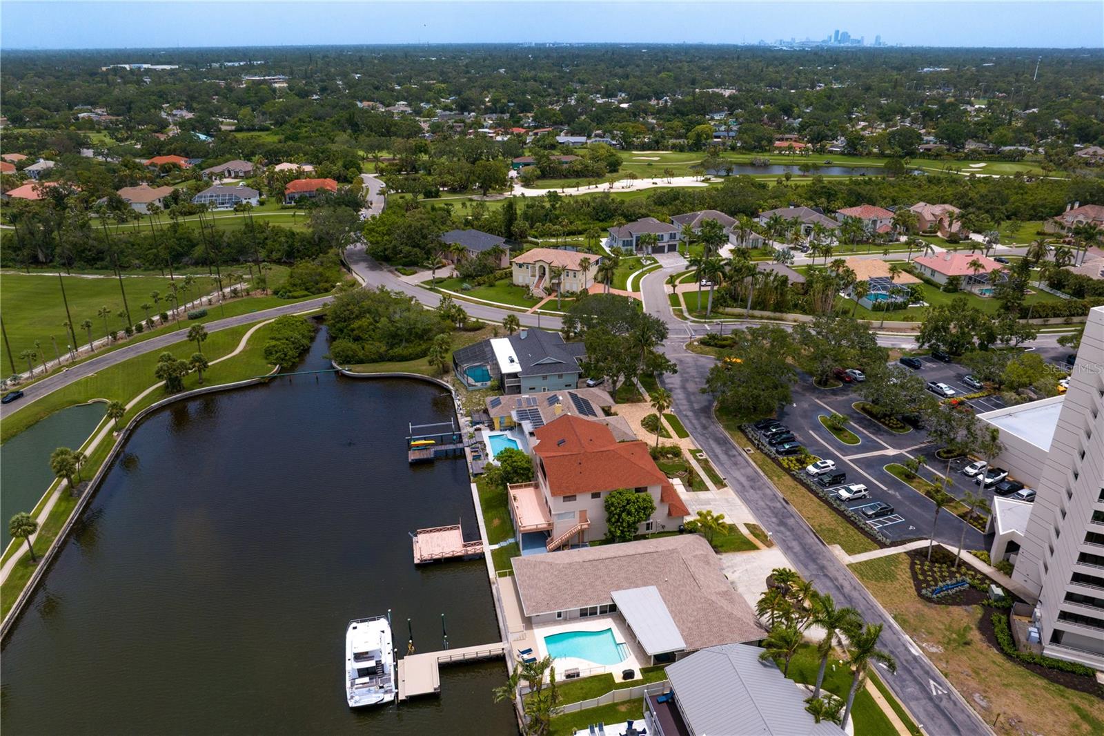 Image 61 of 83 For 2773 Seabreeze Drive S
