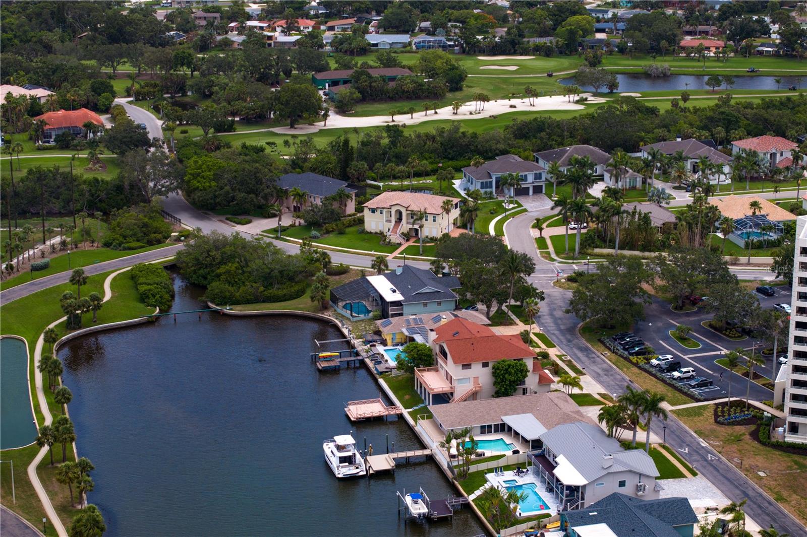 Image 70 of 83 For 2773 Seabreeze Drive S