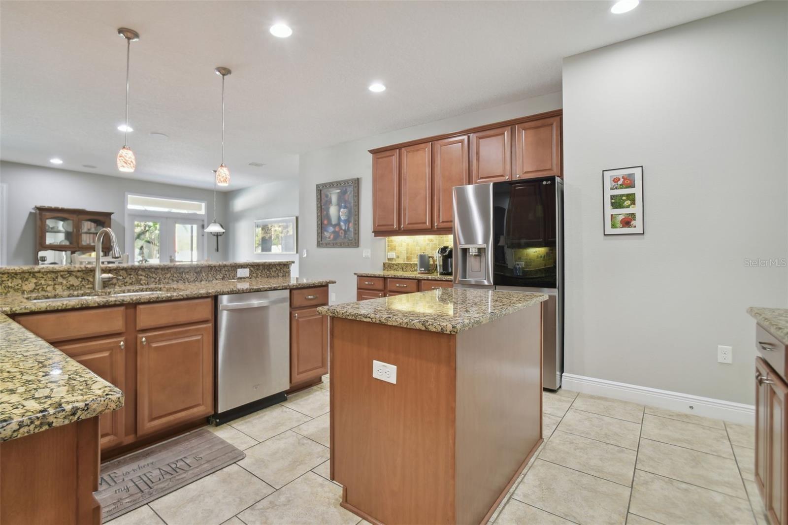 Listing photo id 20 for 1116 Hillandale Reserve Drive