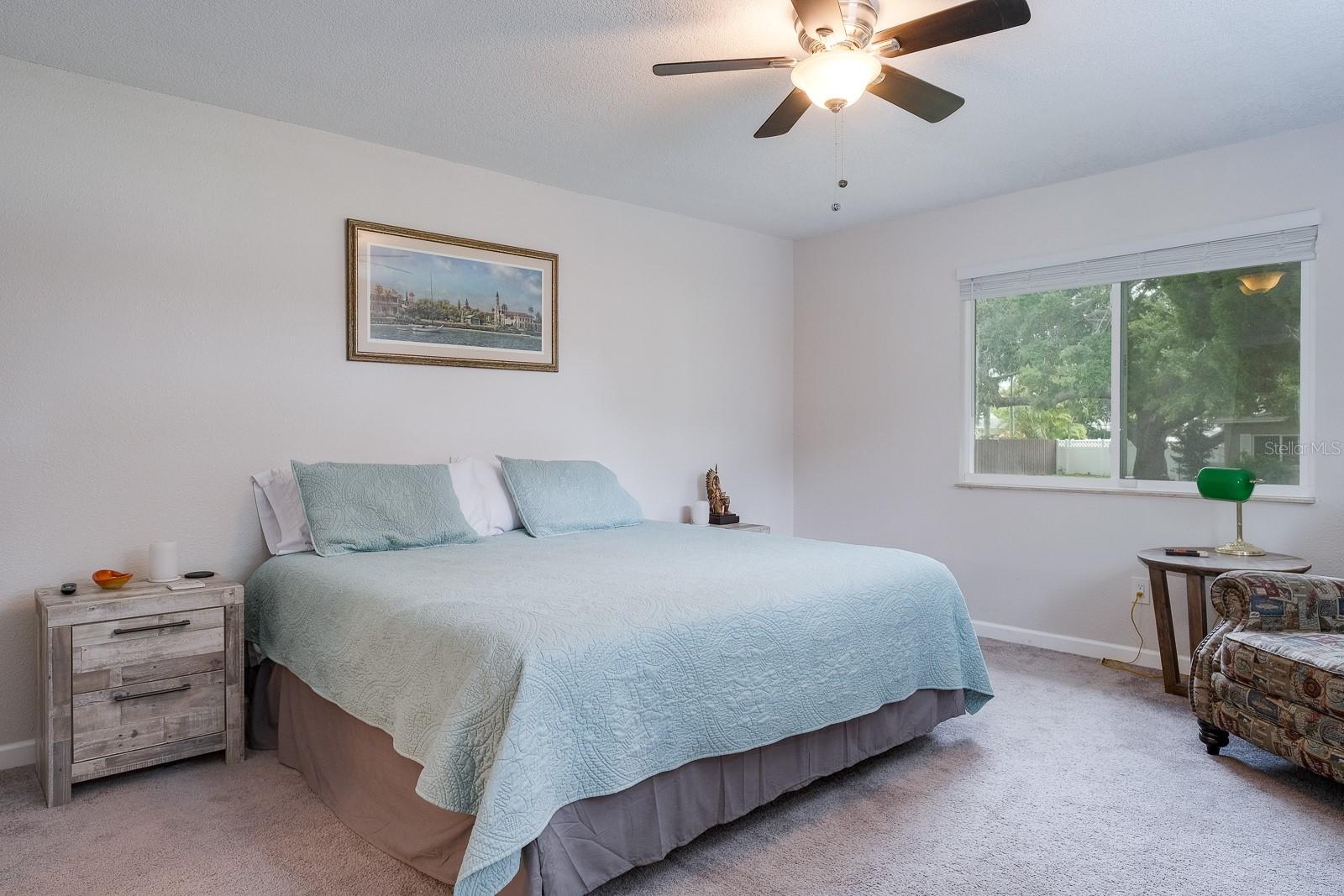 Image 9 of 28 For 4228 37th Avenue N
