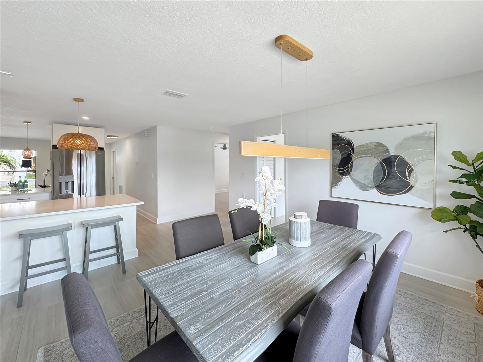 Image 17 of 43 For 9907 Island Harbor Drive