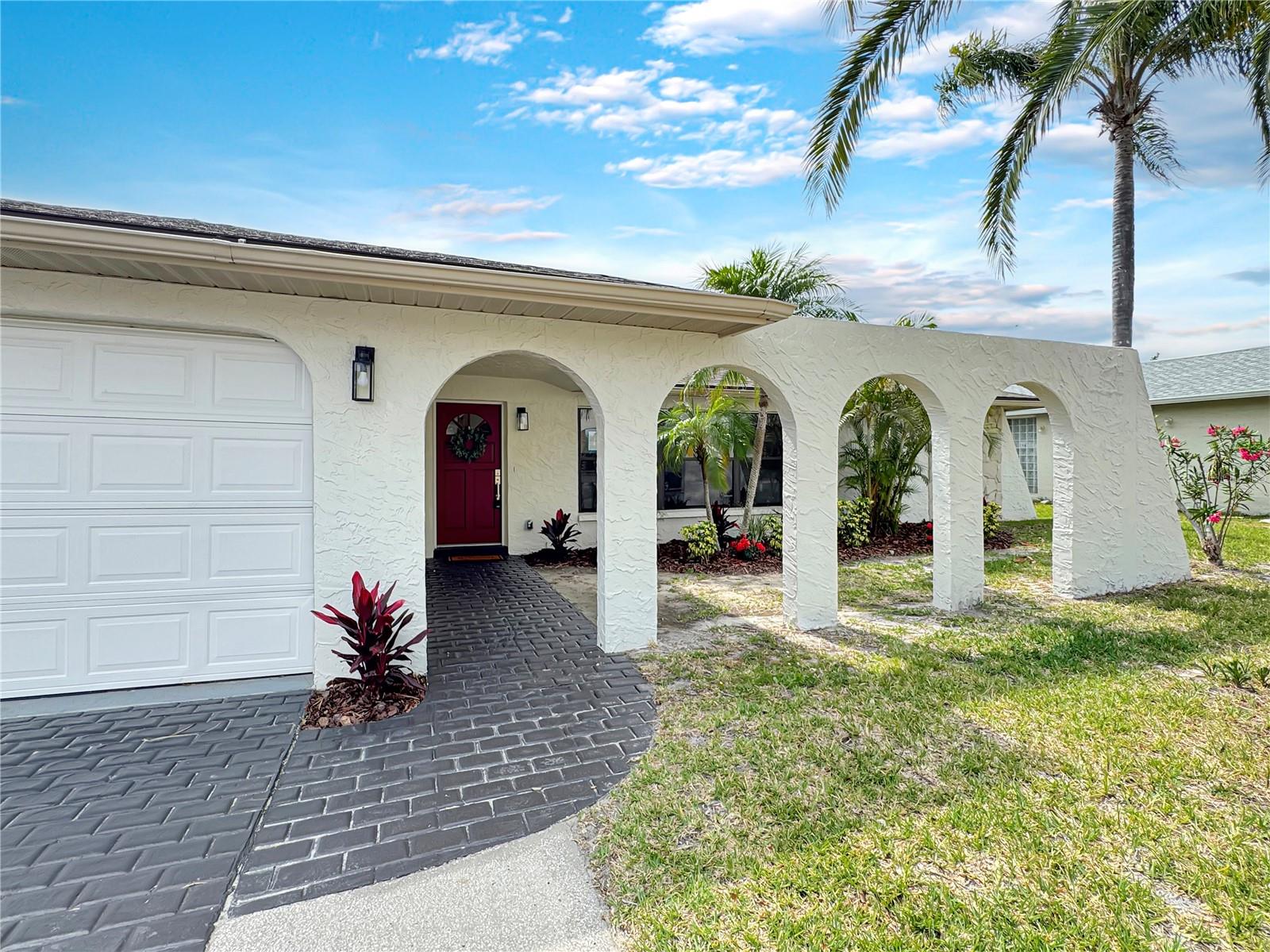 Image 3 of 43 For 9907 Island Harbor Drive