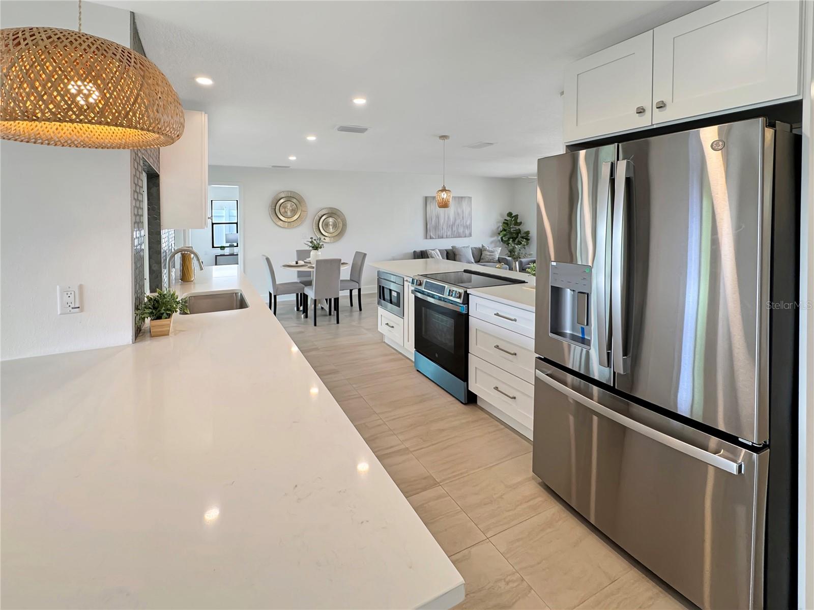 Image 33 of 43 For 9907 Island Harbor Drive