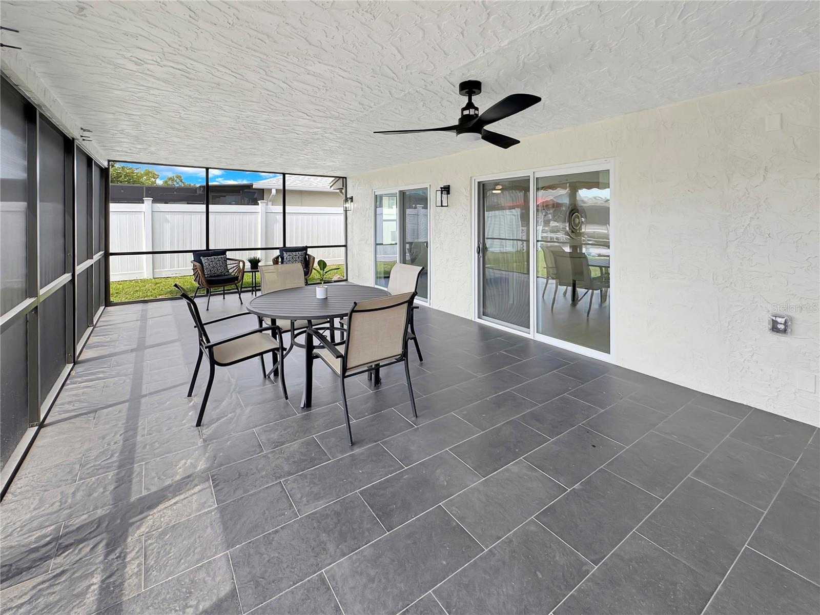 Image 40 of 43 For 9907 Island Harbor Drive