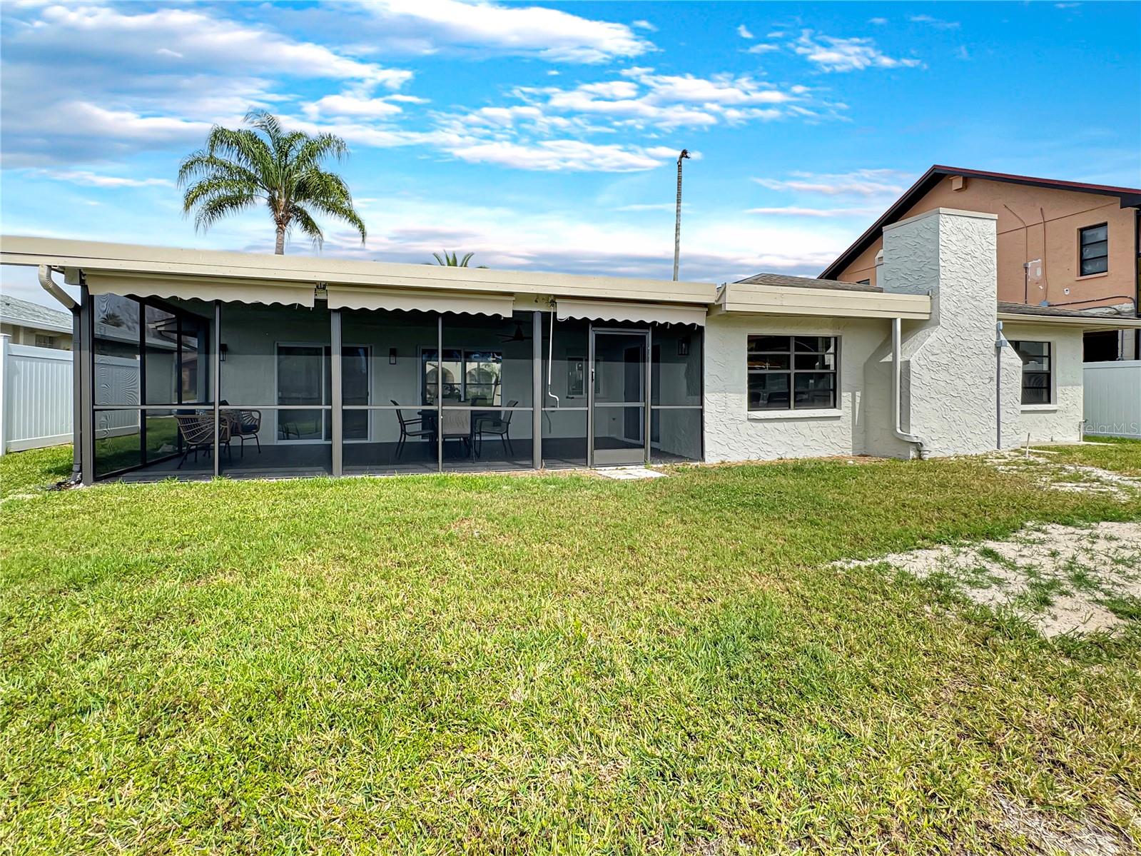 Image 42 of 43 For 9907 Island Harbor Drive