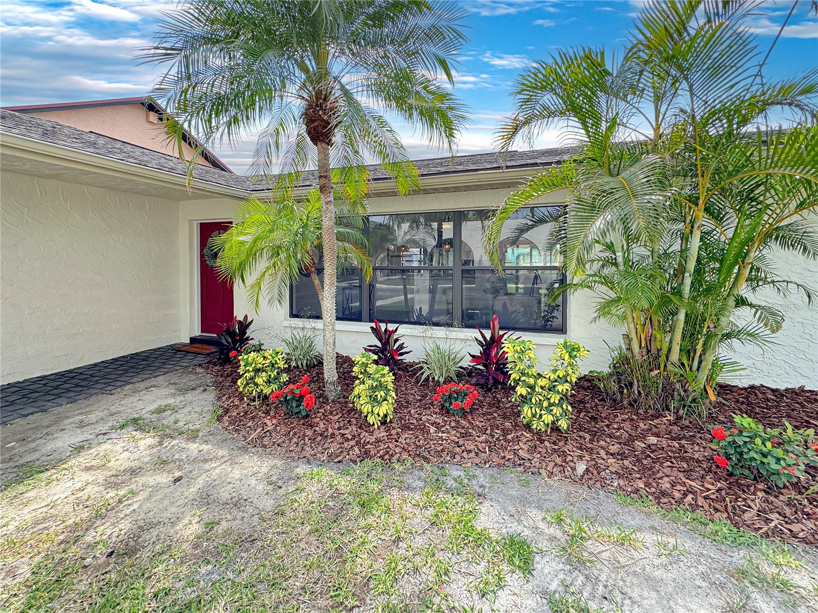 Image 5 of 43 For 9907 Island Harbor Drive