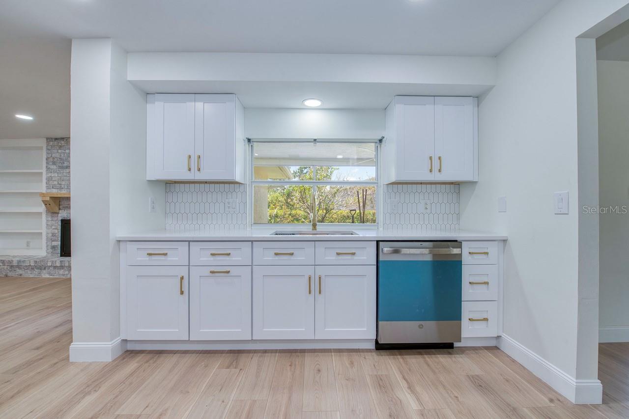 Image 20 of 51 For 2132 Sandpiper Drive