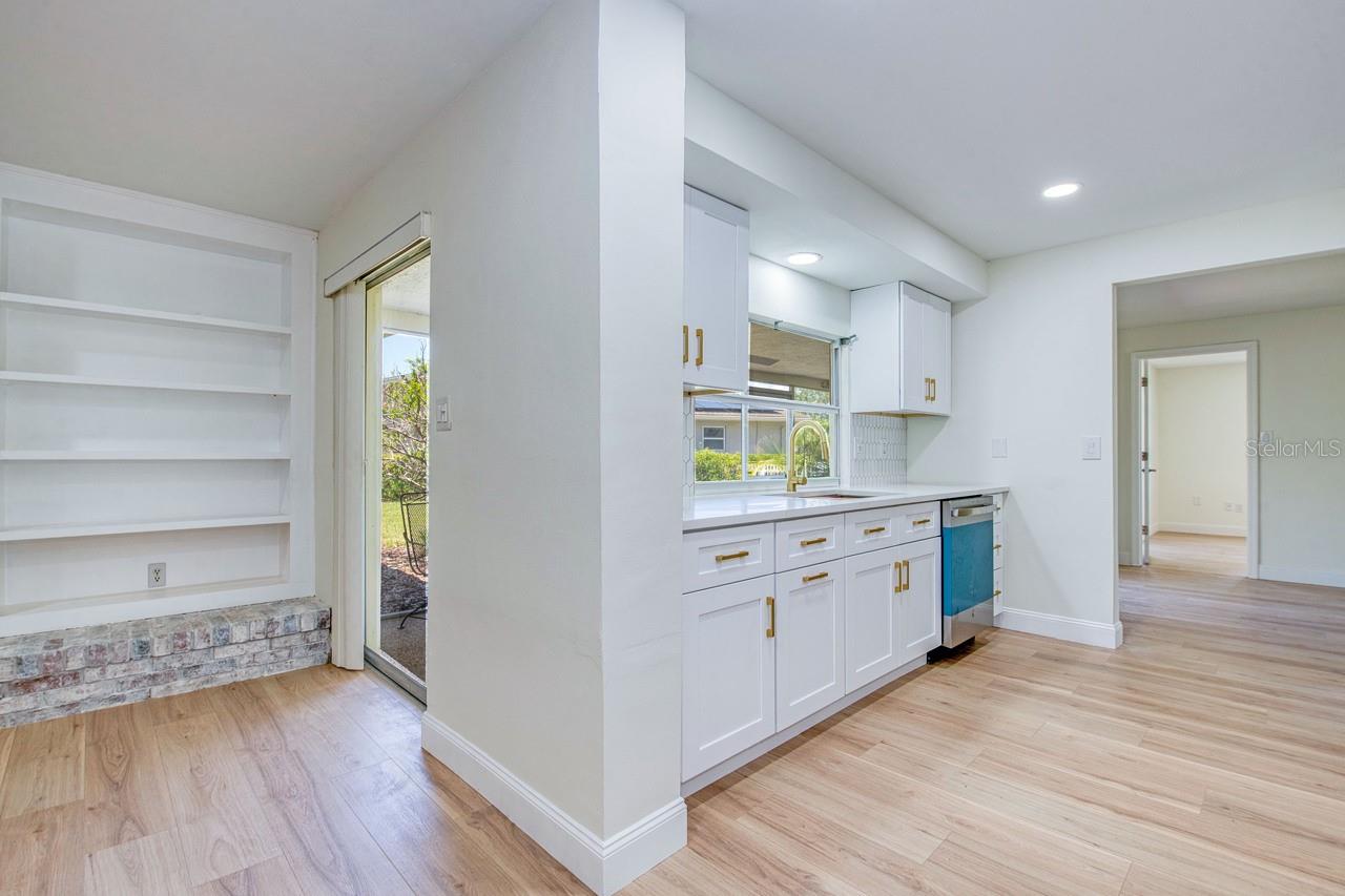 Image 24 of 51 For 2132 Sandpiper Drive