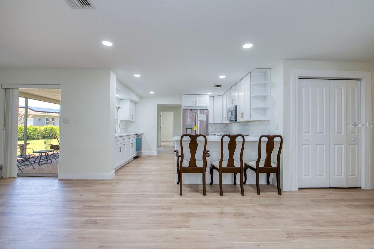 Image 28 of 51 For 2132 Sandpiper Drive