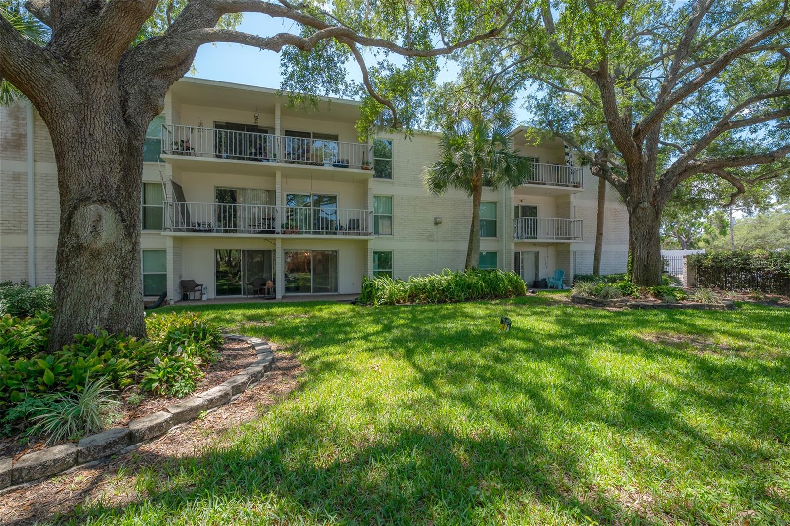Details for 3325 Bayshore Boulevard F14, TAMPA, FL 33629