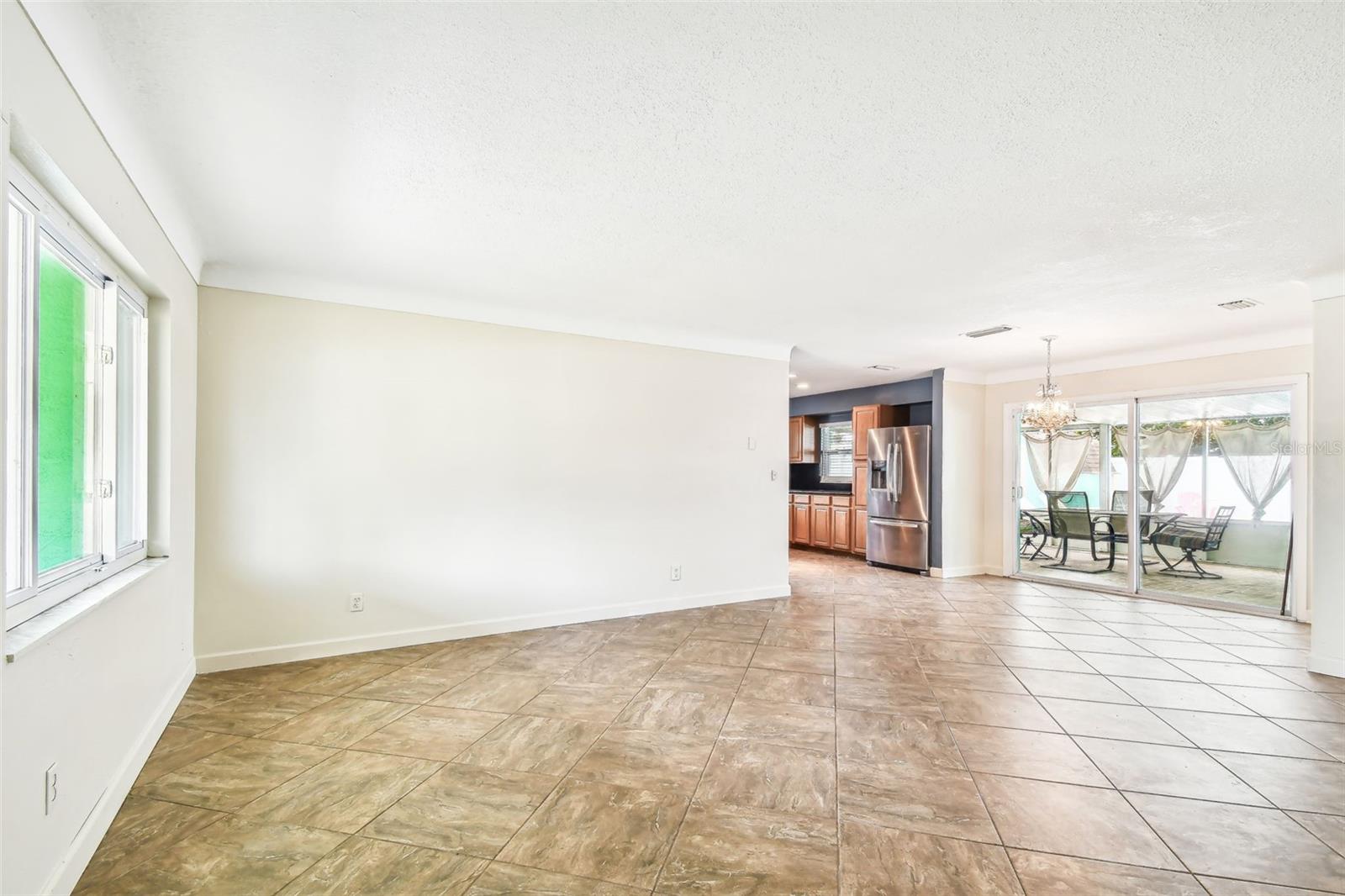 Image 6 of 30 For 11250 108th Ln