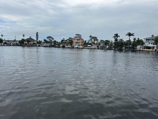Image 19 of 23 For 4103 Gulf Boulevard 104