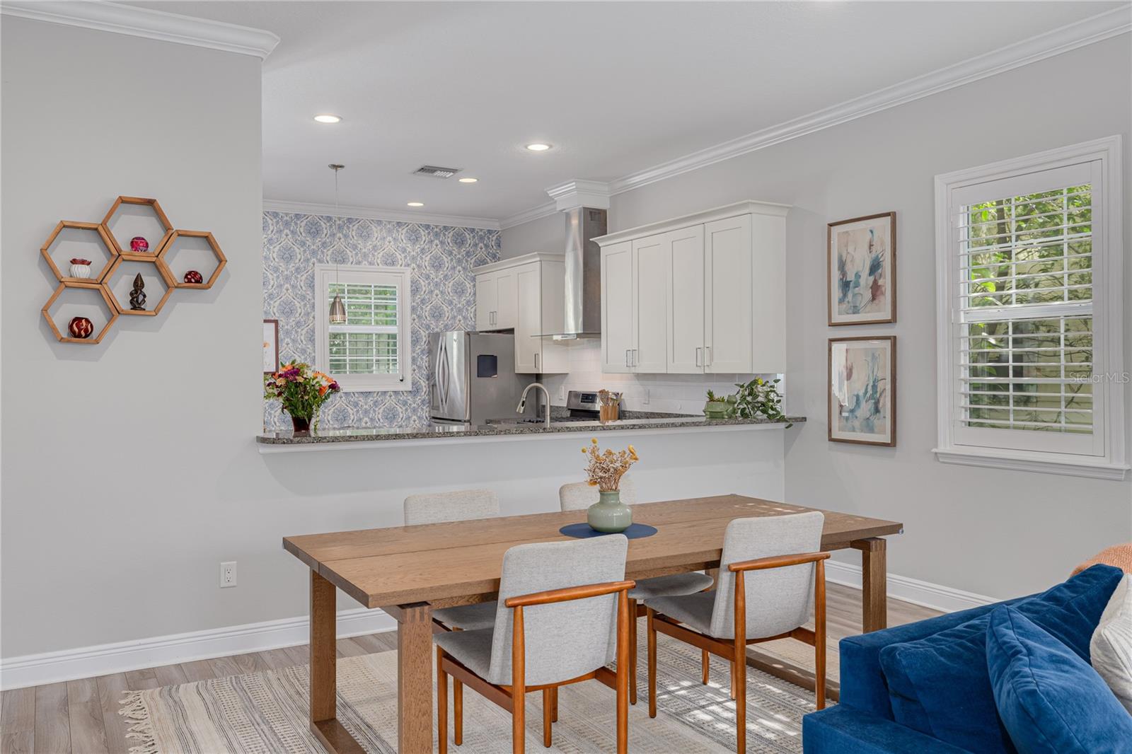 Image 11 of 48 For 795 26th Avenue N