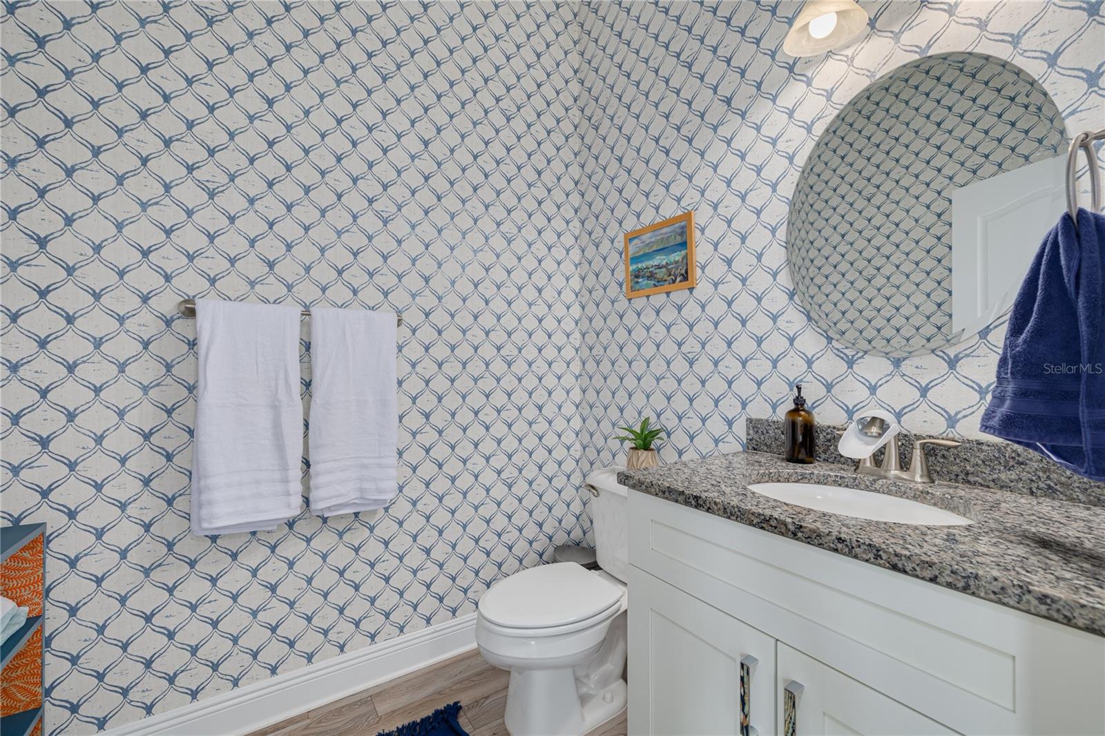Image 17 of 48 For 795 26th Avenue N